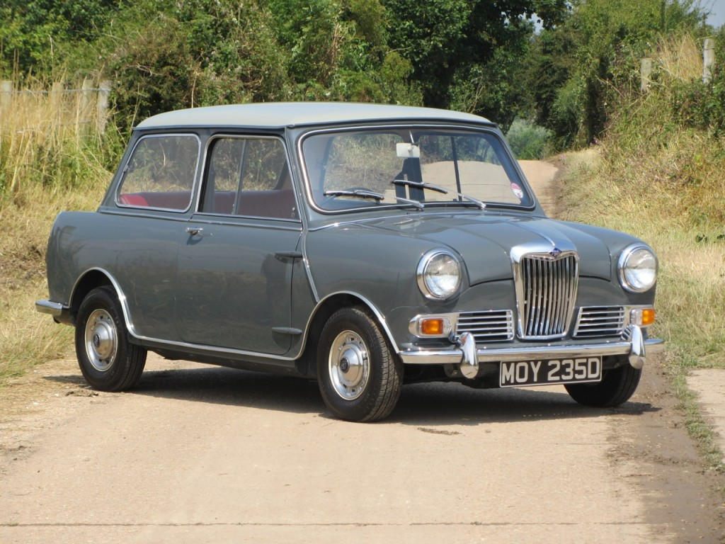 1966 Riley Elf Mk II — люксовая версия легендарного Mini. Фото с сайта sussexsportscars.co.uk
