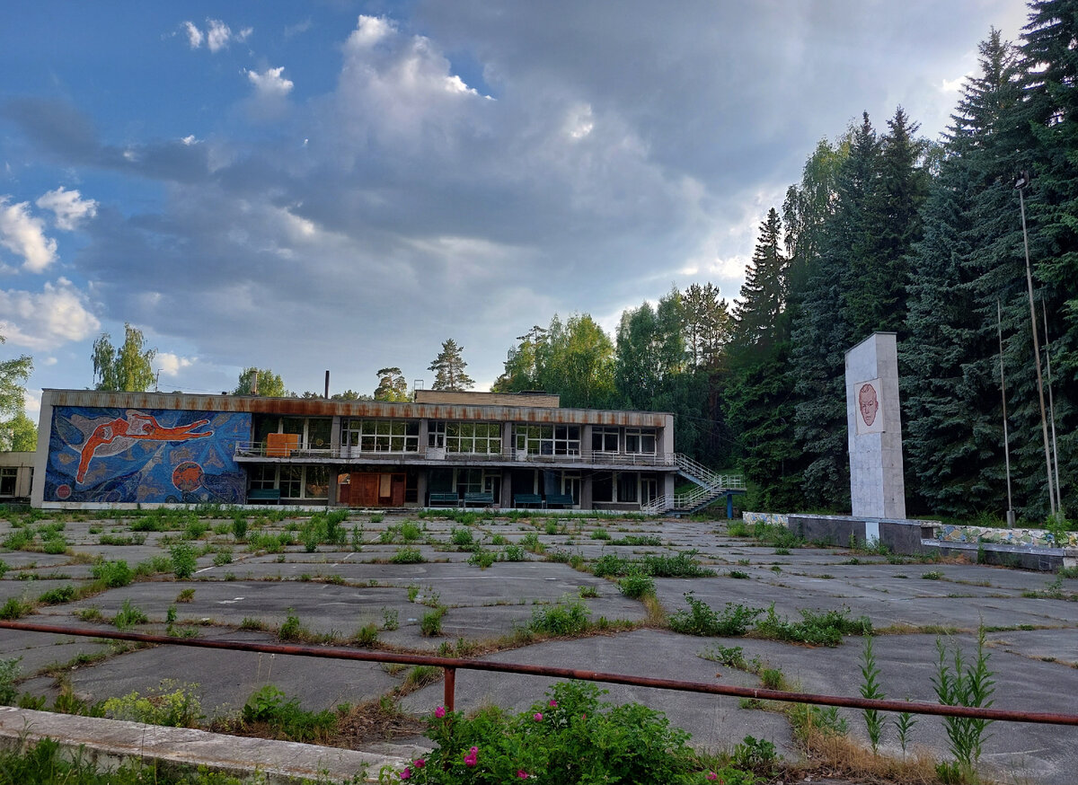 Здание столовой