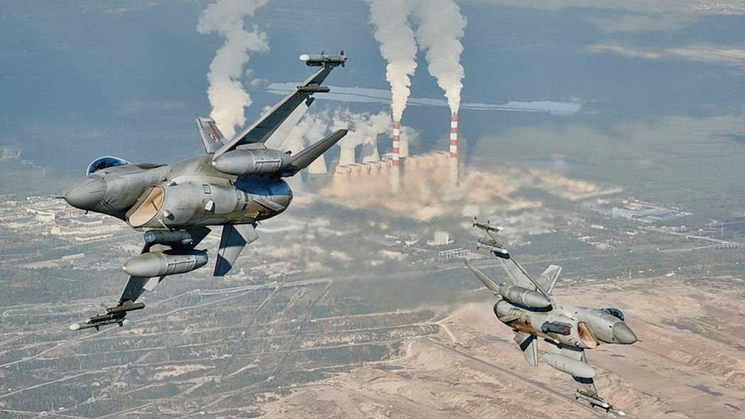 Истребители F-16 польских ВВС. Фото: Getty Images