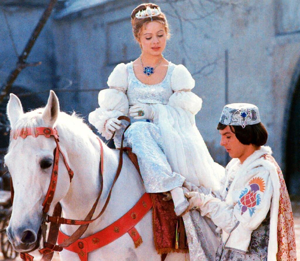 «Три орешка для Золушки», 1973. Фото: кадр из фильма