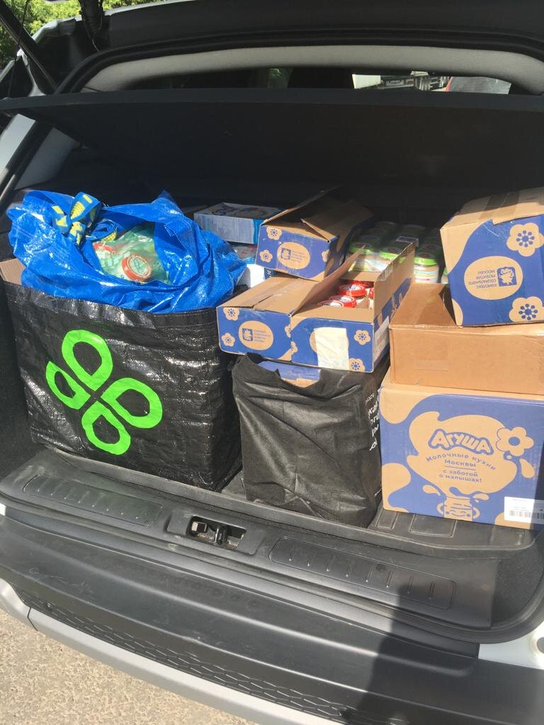 Типичная загрузка машины добровольца фонда