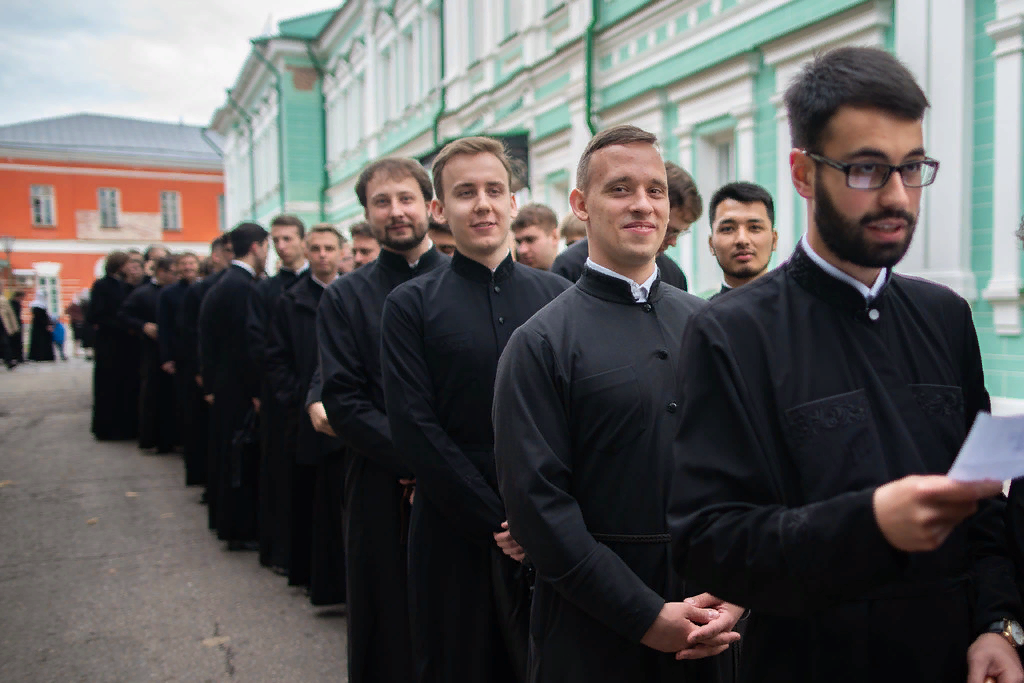 Духовная академия. Мда Московская духовная Академия. Троице-Сергиева Лавра духовная семинария. Духовная Академия в Троице Сергиевой Лавре Сергиев Посад семинаристы. Троице Сергиева Лавра Академия.