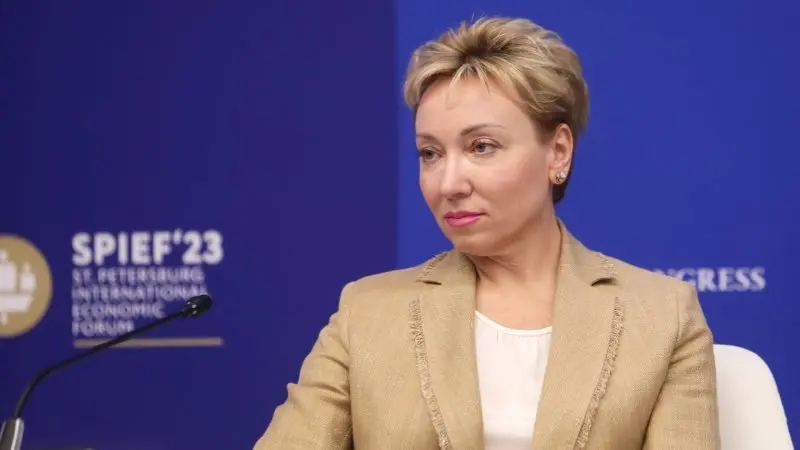 Замглавы ЦБ Ольга Скоробогатова рассказала, когда карты Visa и Mastercard перестанут работать. Фото: bfmspb.ru 