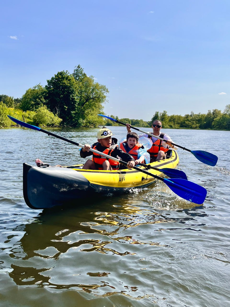 Хорошо плывут!