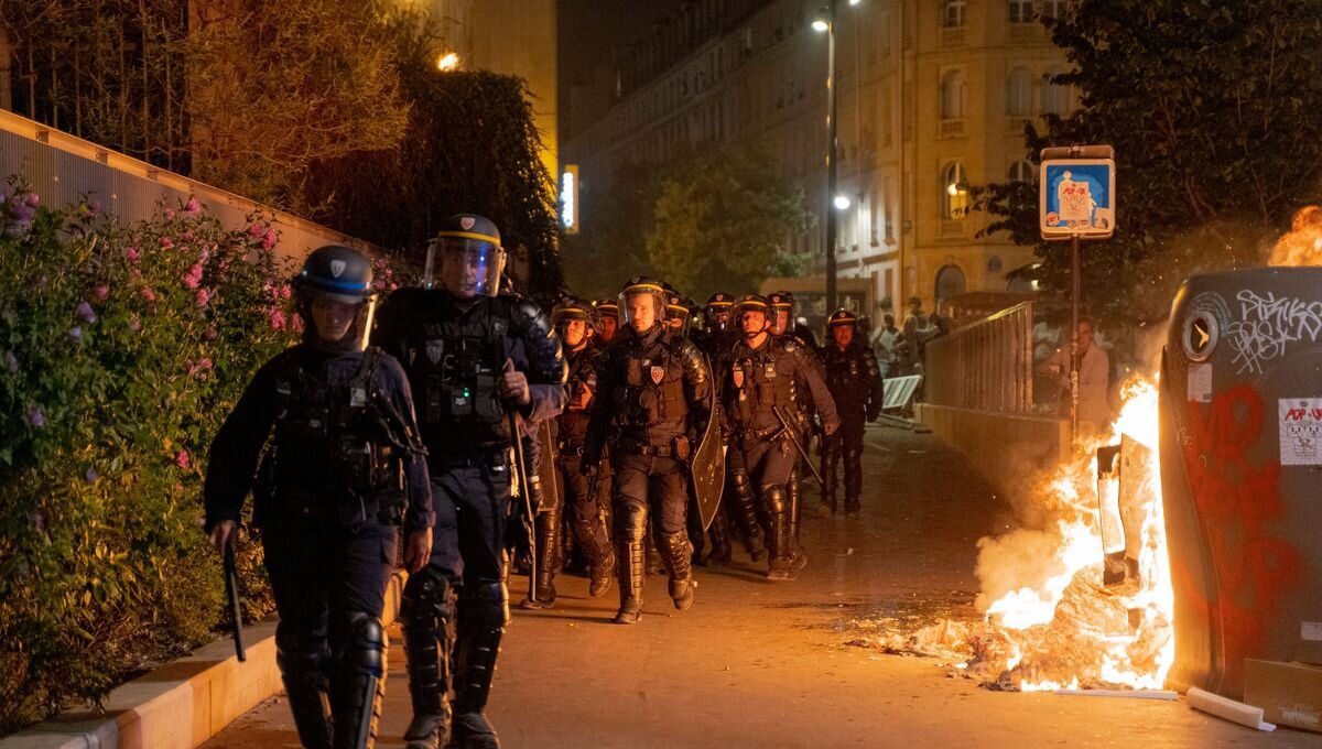 Показ мод на Парижских улицах