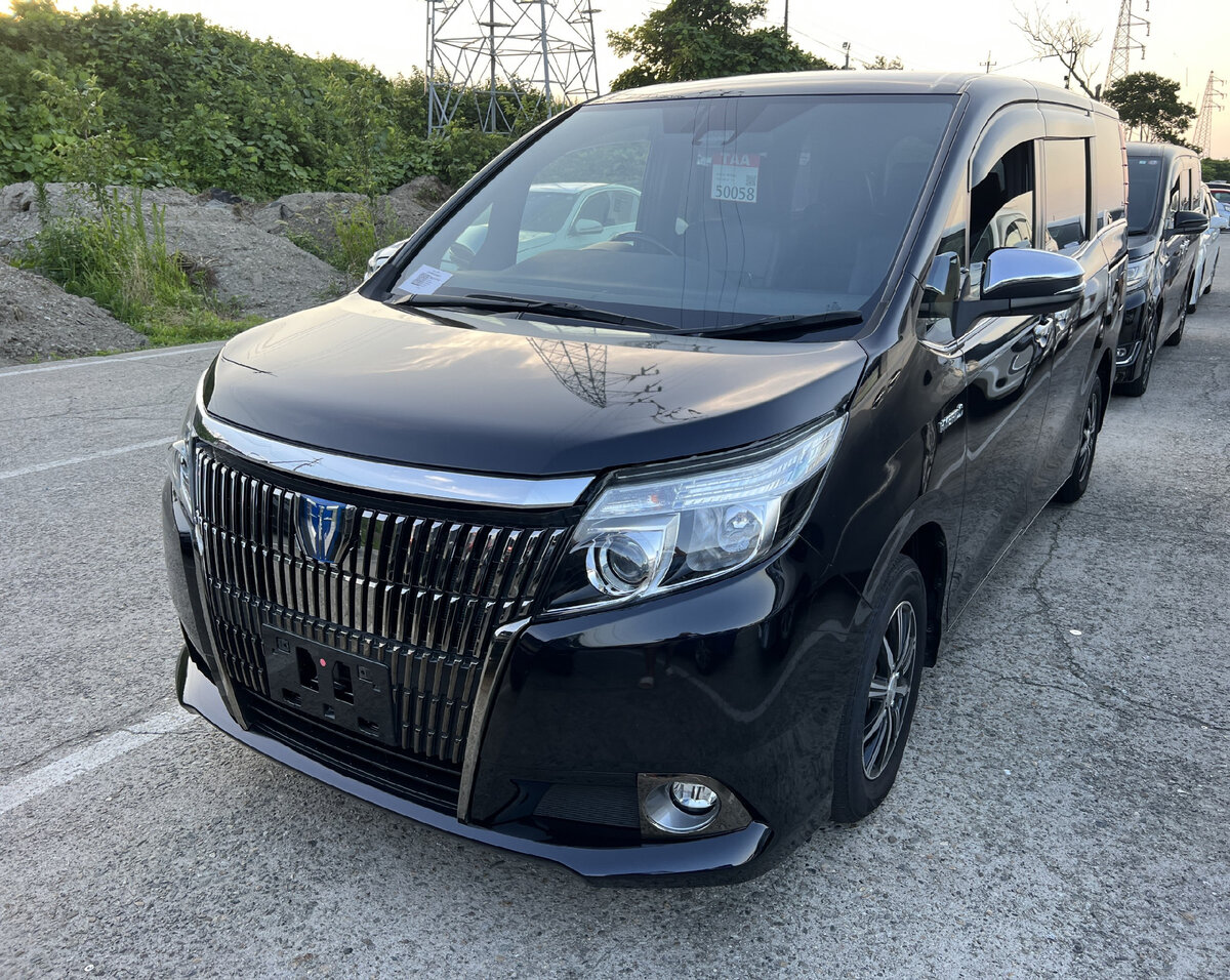 Toyota Voxy 2018 Black