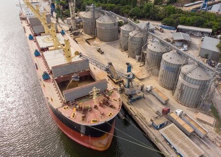    Лавров и Песков указали на отсутствие изменений по зерновой сделке