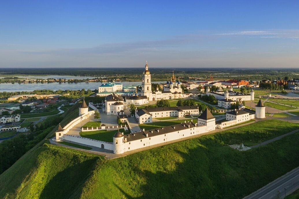 Это единственный каменный кремль в Сибири, уникальный образец сибирского зодчества.фото из сети Интернет 