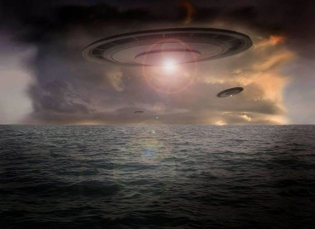 нло над морем. летающая тарелка над. летающая тарелка над. нло над киевом 2022. «летающая тарелка» avrocar.