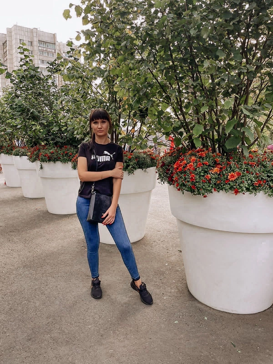 Вечерняя прогулка по парку. Из личного архива 