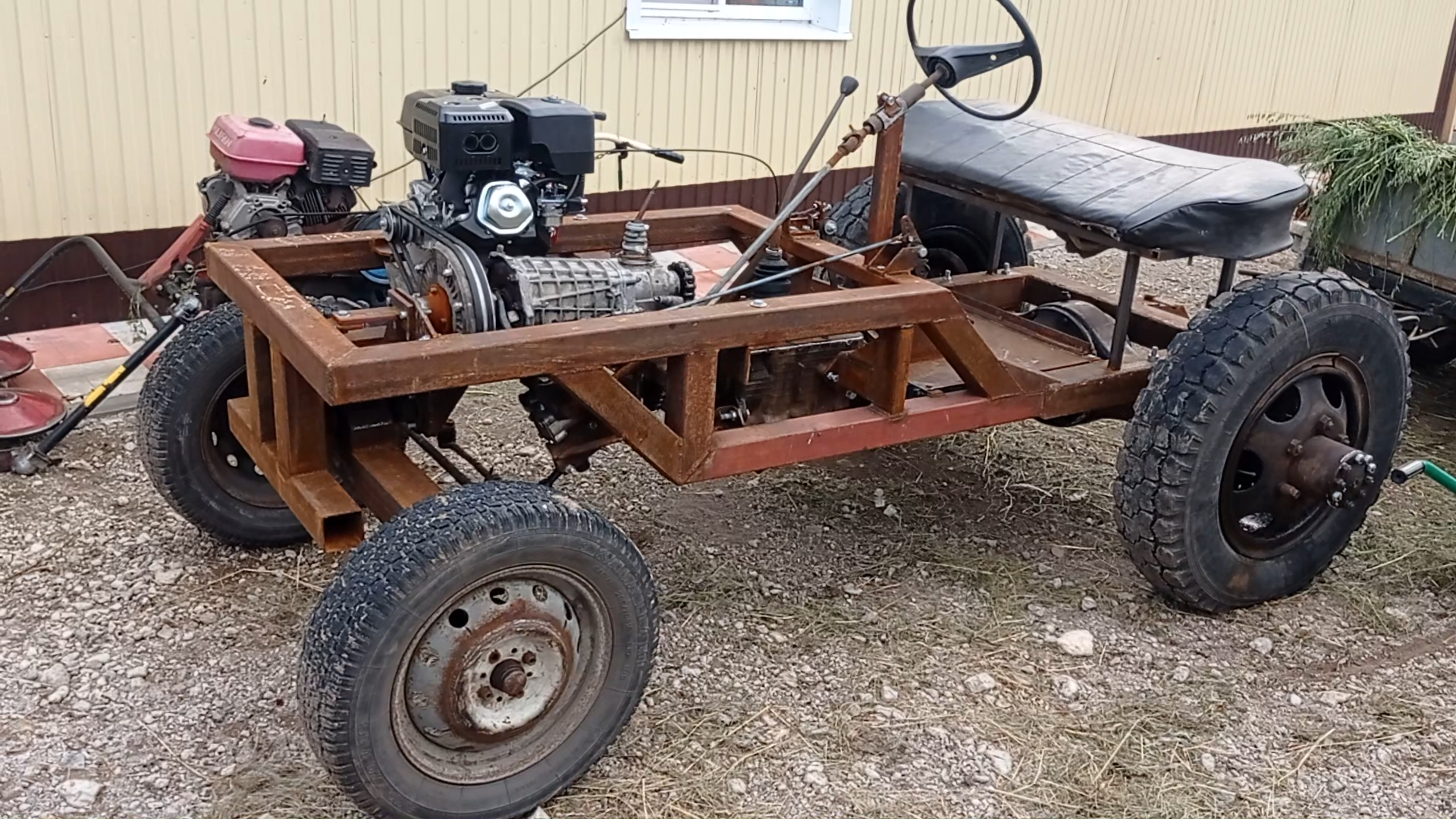 I bought a tractor for $78,000. 2023 Частные Объявления (Бежаницы, Локня, Новорж
