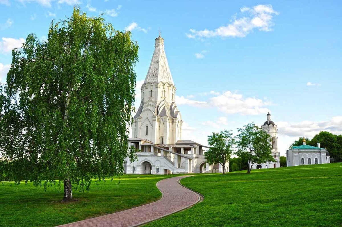 Церковь Вознесения в Коломенском 1532г. 