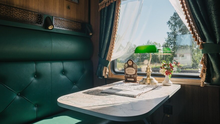 Поезд рускеала сортавала ретропоезд. Ретропоезд рускеала. Паровоз рускеальский экспресс. Паровоз сортавала рускеала. Ретропоезд «рускеальский экспресс» сортавала – рускеала.