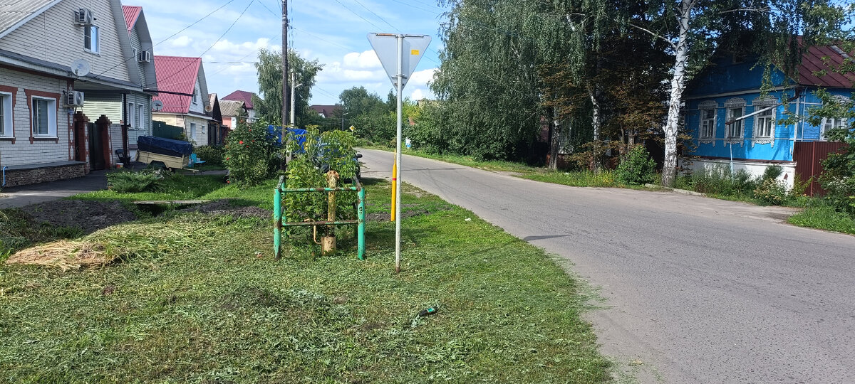 Перекресток улиц Филиппова и Январской