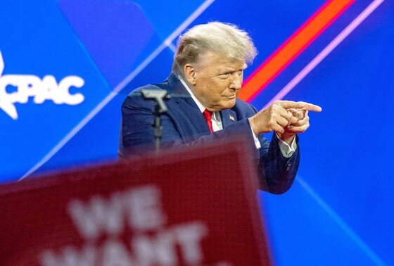    Дональд Трамп