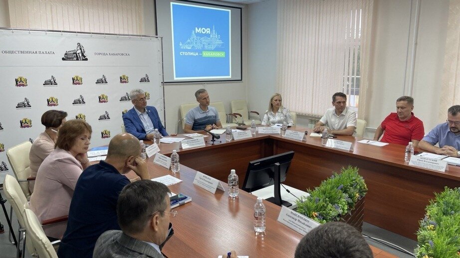     В числе инициатив от горожан — возрождение кадетского корпуса, создание реабилитационного центра для детей с ограниченными возможностями здоровья, благоустроенной зоны пляжного отдыха, центра интеллектуальных видов спорта.