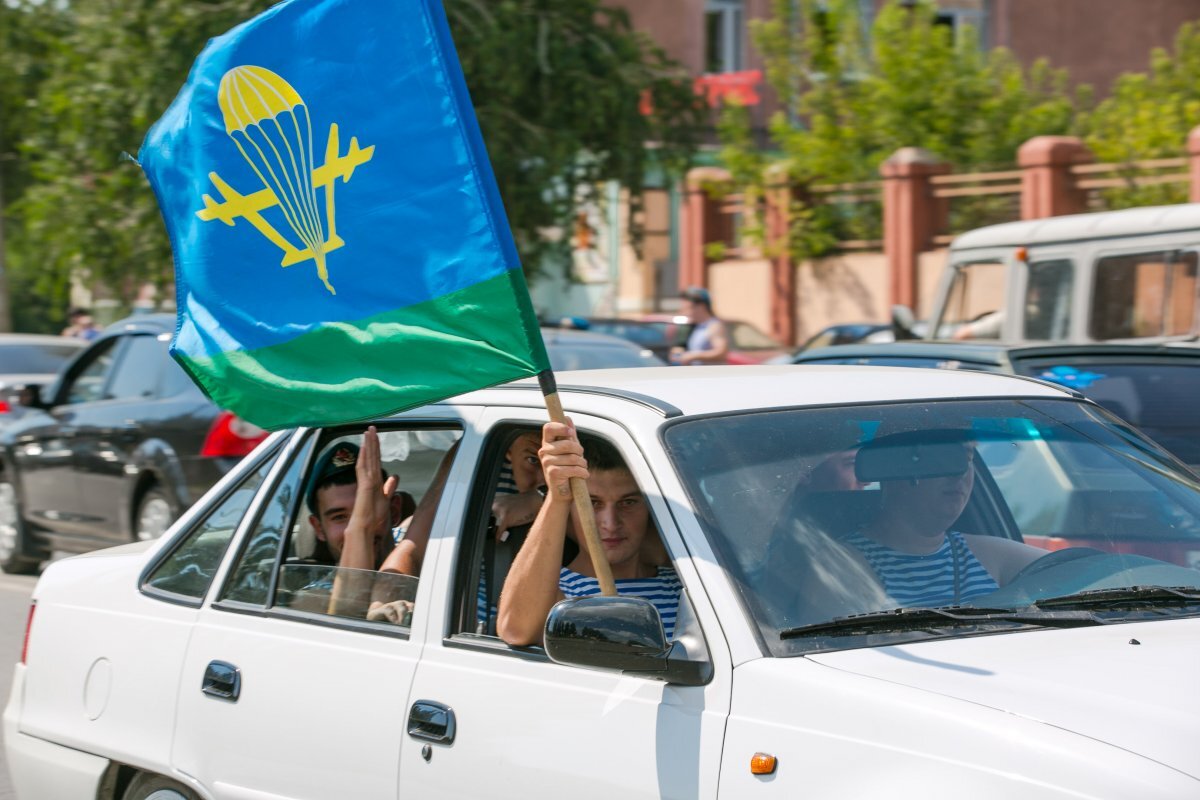    В Югре отмечают день ВДВ