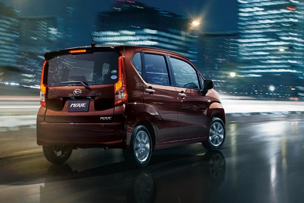 Daihatsu move 2