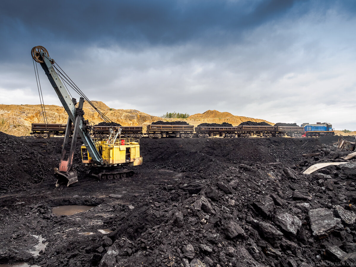 Ао ургалуголь хабаровский край. Ооо «омолонская золоторудная компания». Добіча полезніх ископаеміх. Ооо "тардан голд". Ургалуголь шахты.