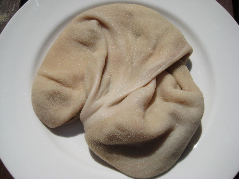 Сычуг не фаршированный, свежий.