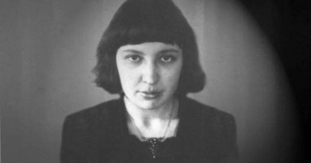 Марина Цветаева. Исключена из гимназии за свободомыслие и дерзость