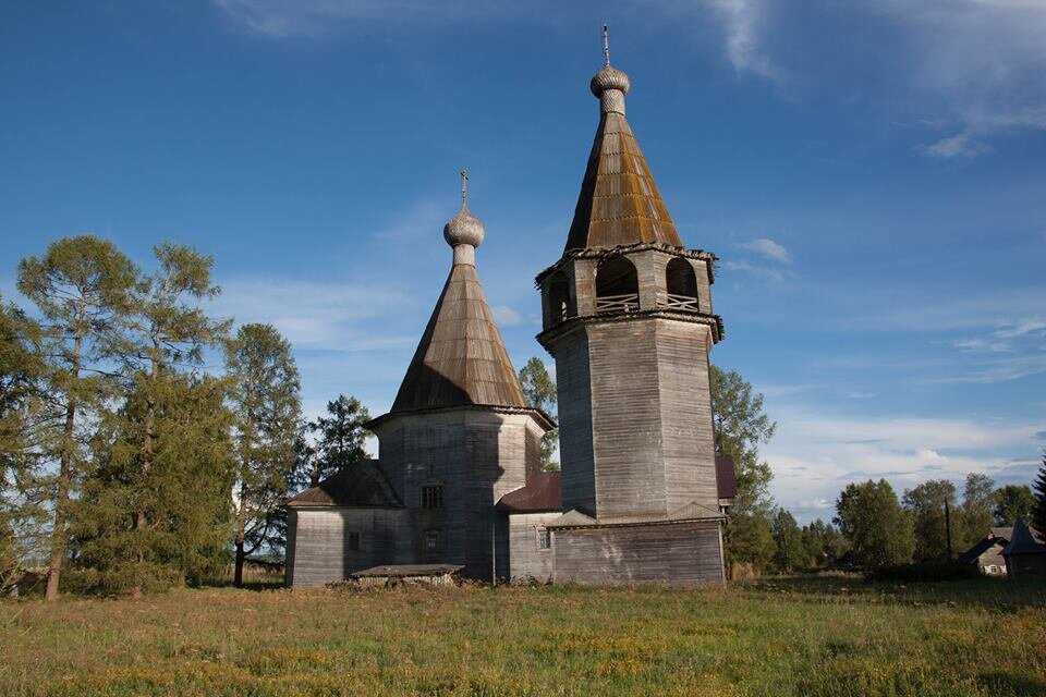 Деревни с погостами