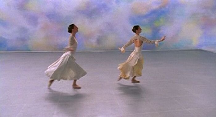 Стоп-кадр из видеозаписи балета «Времена года» 