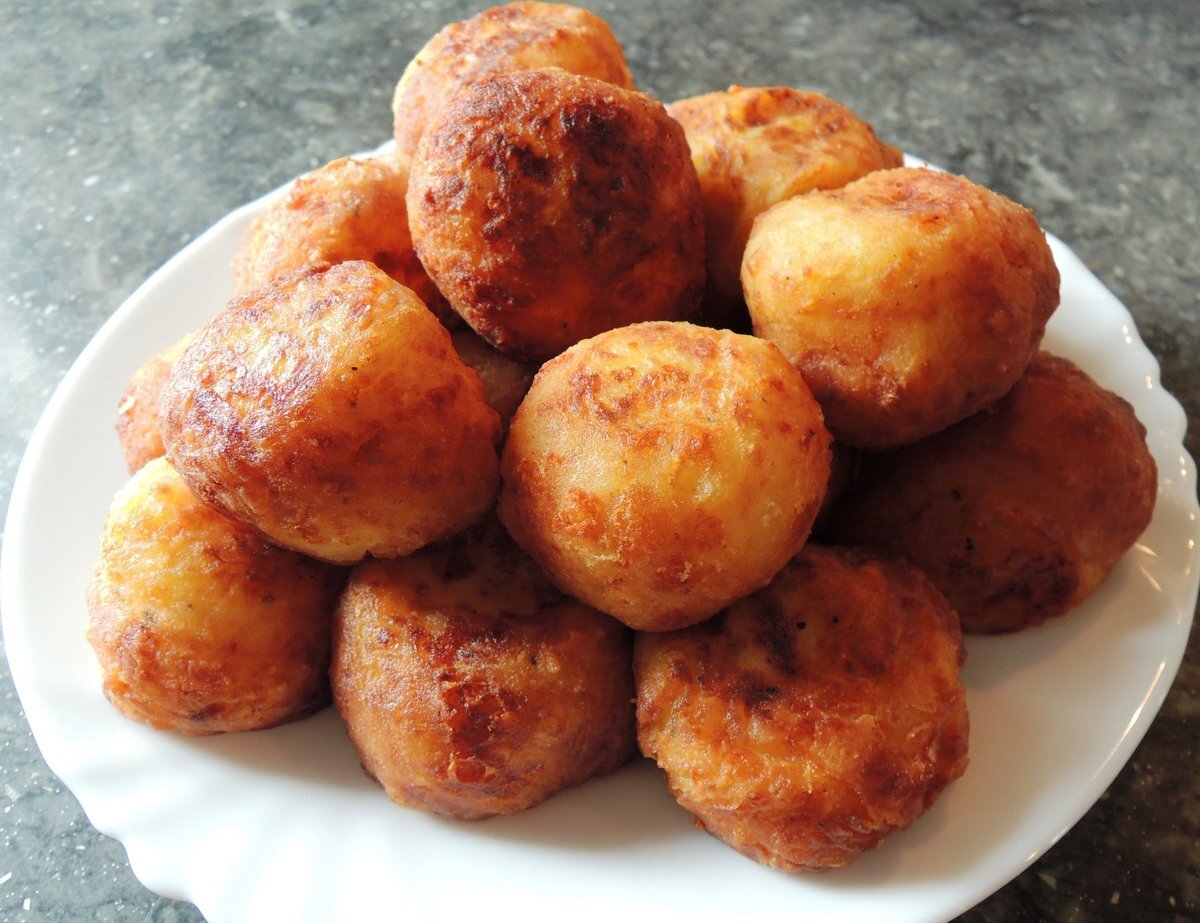 Вкусные картофельные шарики.