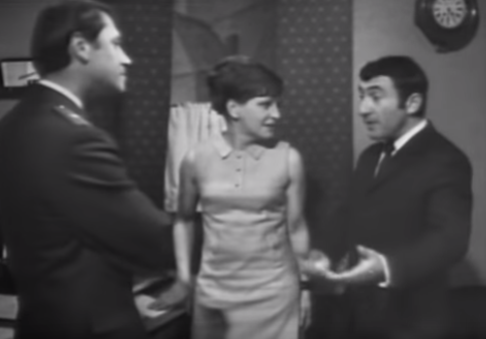 Кадр из фильма "Следствие ведут знатоки". Дело № 2 "Ваше подлинное имя"