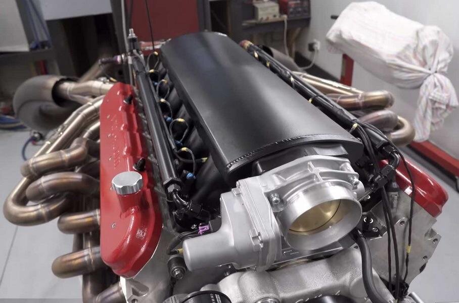 V12 lite. V12 Quad Turbo мотор. V12 двигатель 7 литров. V2 v12. Нижневальный v8