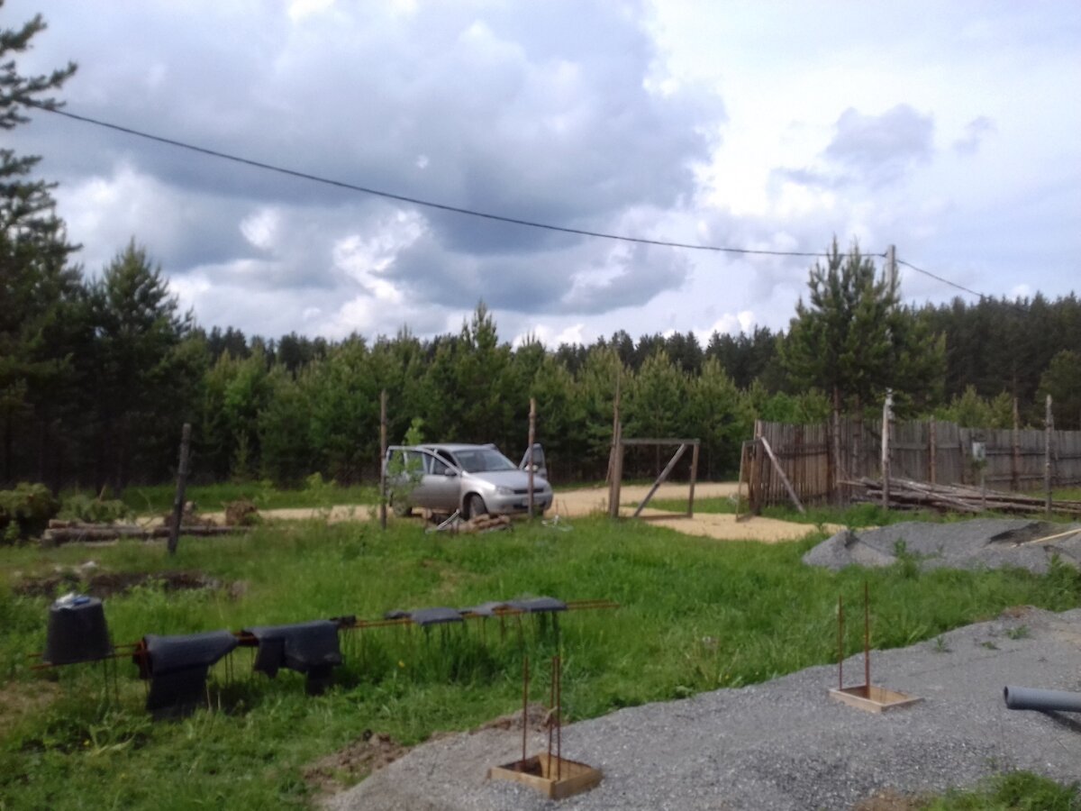 Почти готово. На выравнивание ушли почти все 16 кубов ЩПС.