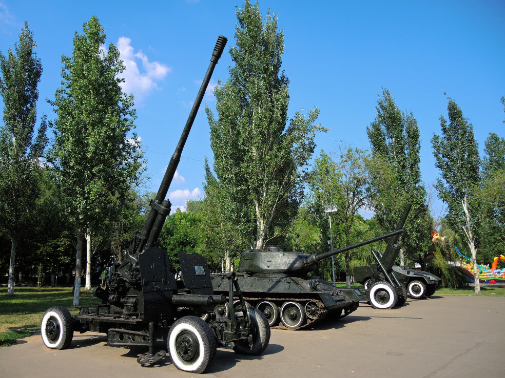 Парк победы военная техника фото Самара * Парк Победы Военная техника Денис Царев Для тех, кто никуда не спешит Д