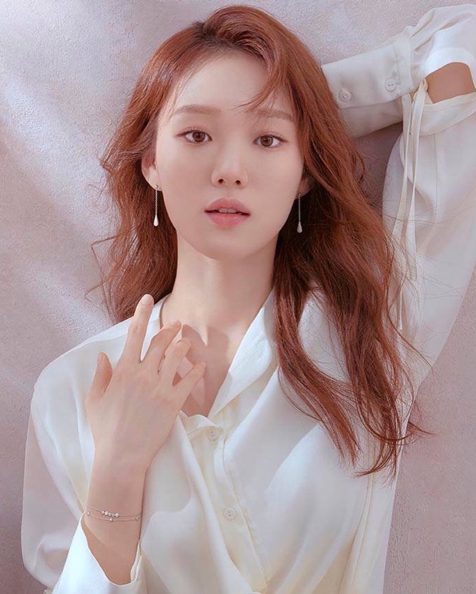 Lee Sung-Kyung