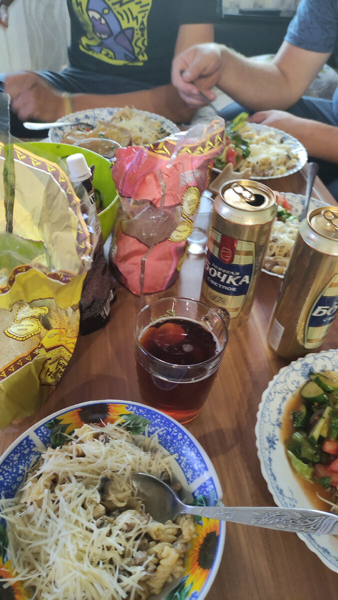 Наша с друзьями культурная пьяночка