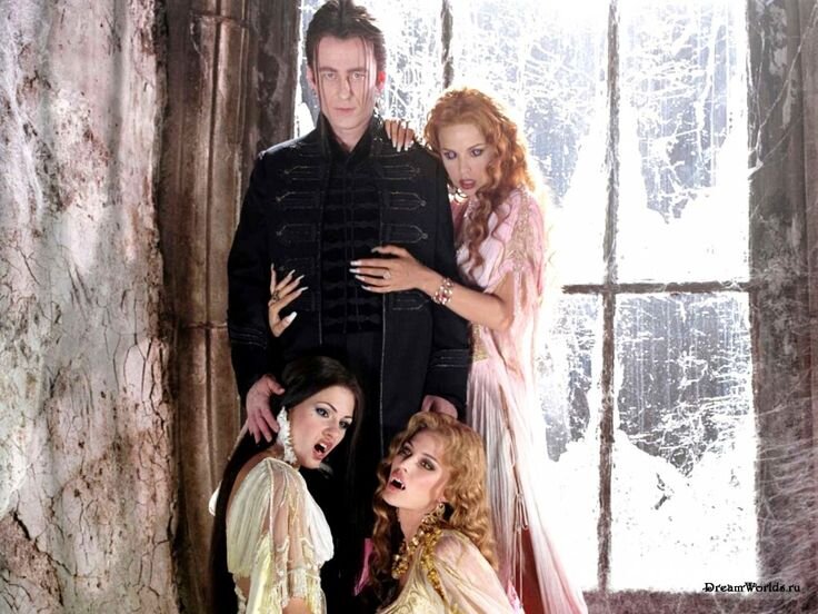 Дракула и его невесты