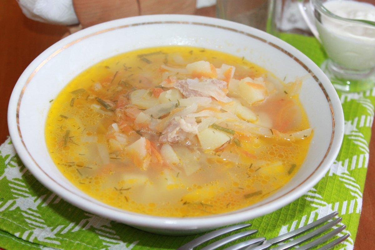  Моё дошкольное детство прошло в детском садике Сибзавода в городе Омске. Он располагался на первом этаже жилого пятиэтажного дома.-8