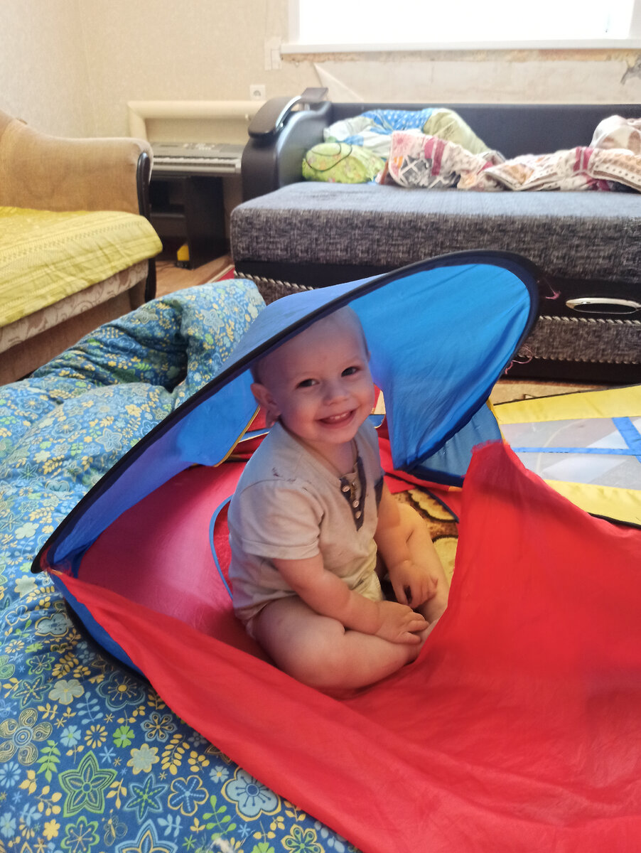 Сема в домике🥰😂