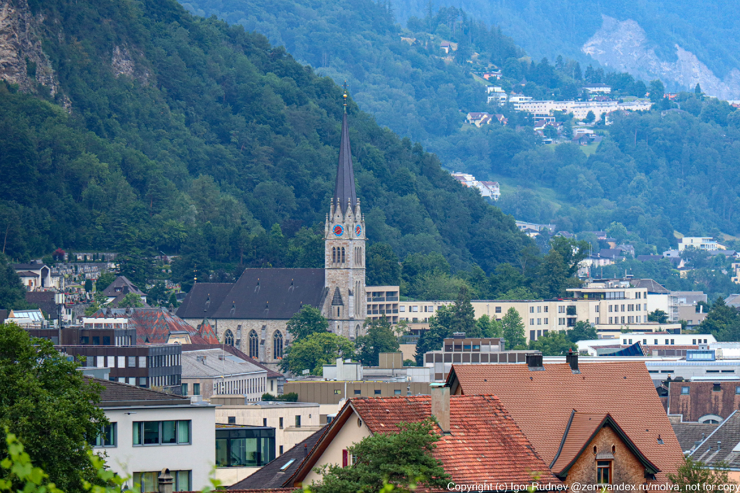 Первое место в мире по ВВП на душу населения занимает Лихтенштейн. За счет чего так хорошо живет крохотная страна3