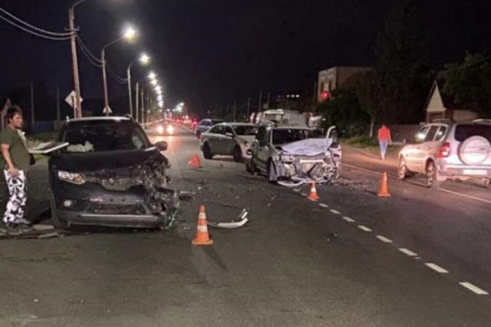     В Липецке женщина на «Ладе» пострадала в ДТП со «Шкодой» и «Ниссаном»  c cайта УМВД России по Липецкой области.