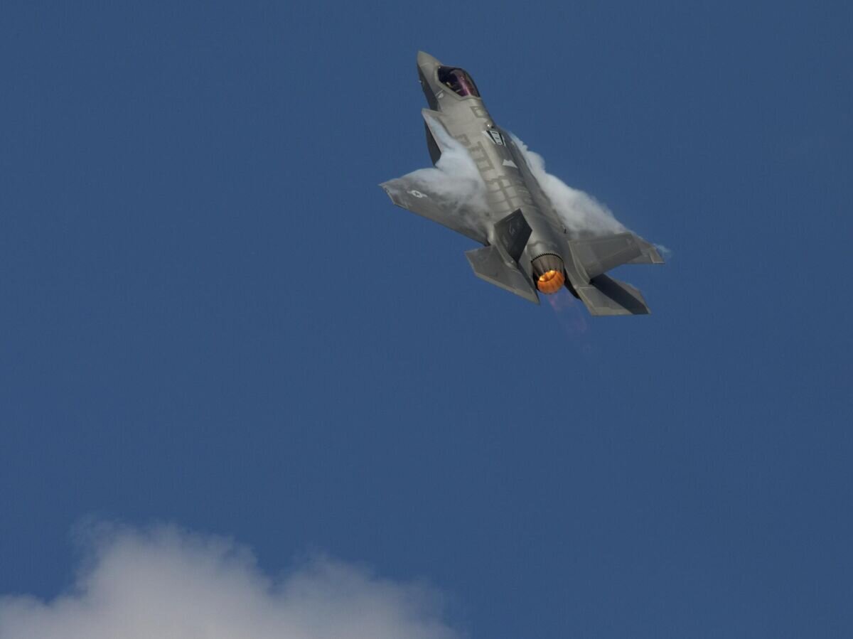    Истребитель F-35АCC BY 2.0 / Ronnie Macdonald / LM F-35A Lightning