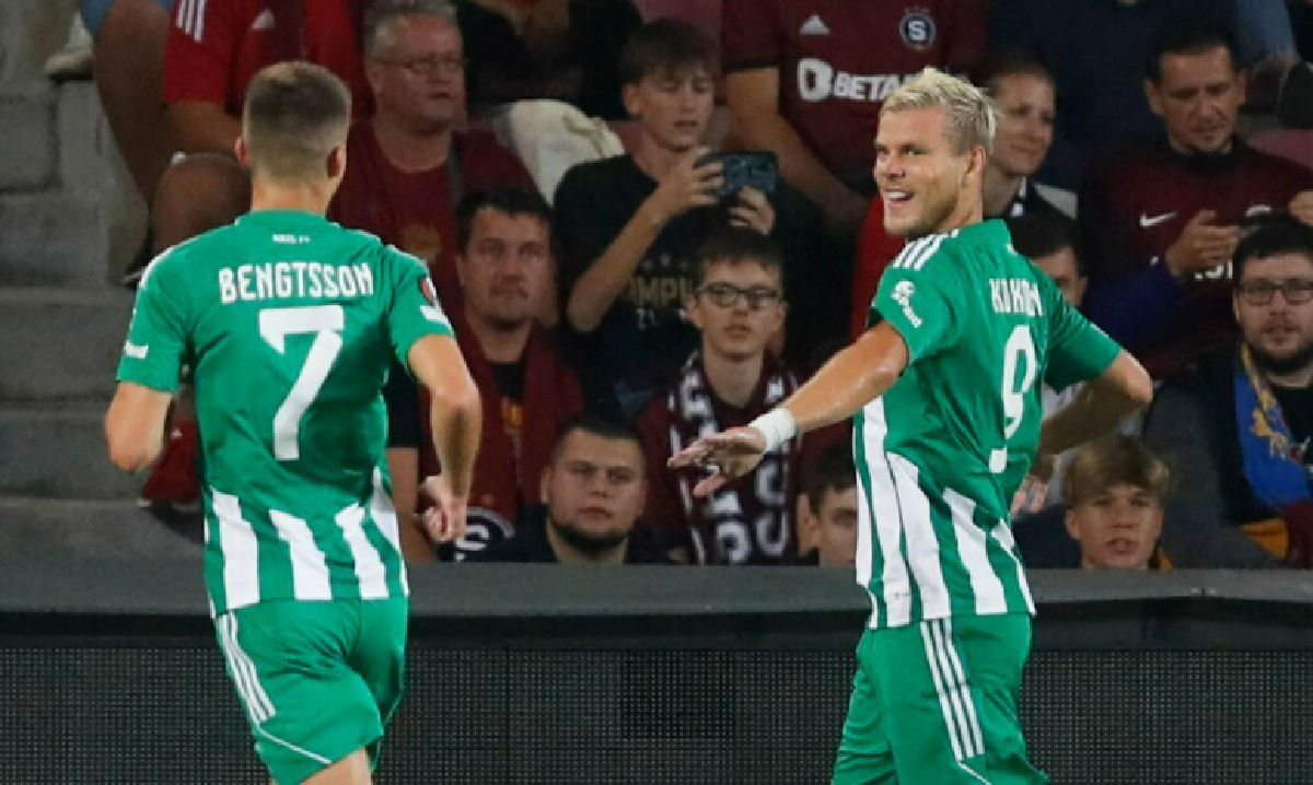 Гол Александра Кокорина не спас "Арис" от поражения в Праге. Фото: Reuters