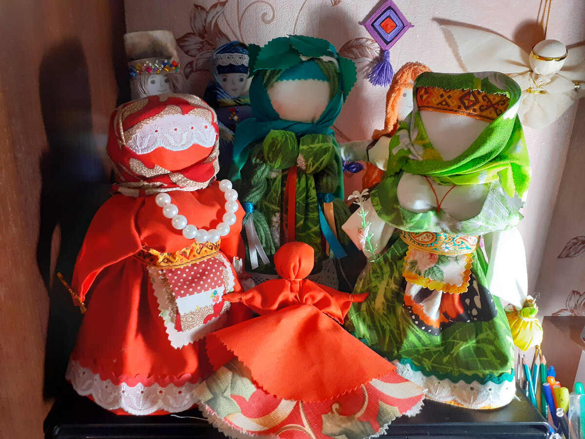 Народные куклы весеннего и летнего цикла