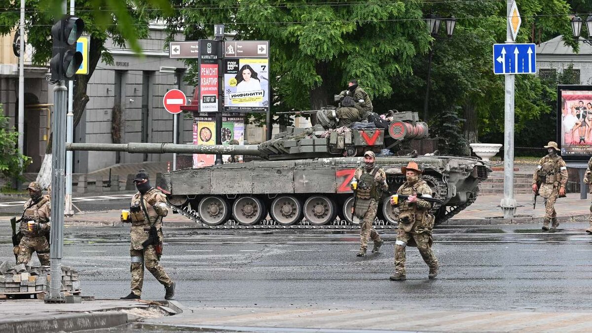    Колонна ЧВК «Вагнер» покидает Воронежскую и Липецкую области