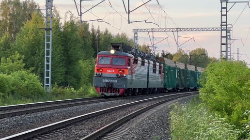 Грузовые поезда следуют на Нижний Новгород