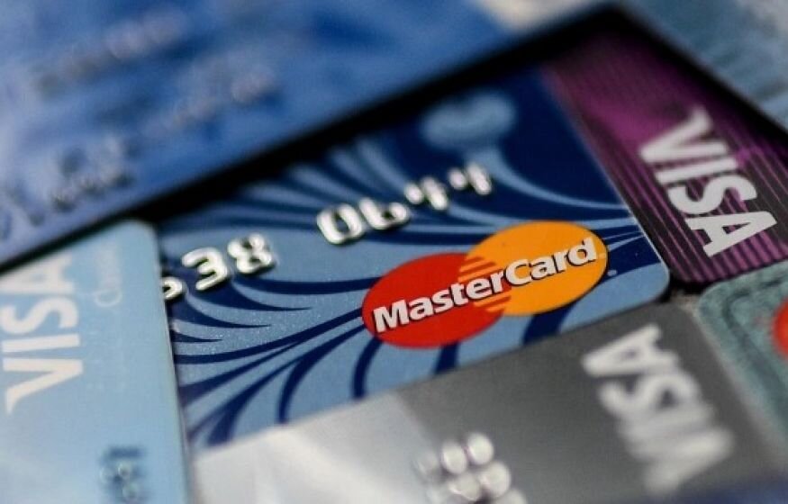    Закон об отмене «платежного рабства» заблокирован российскими банками