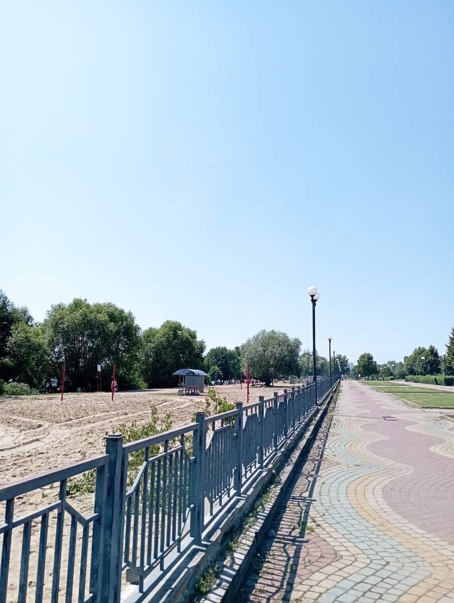 Ещё один городской пляж.. 