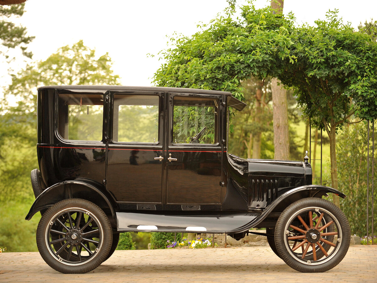 Форд первые машины. 1923 Ford model t Tudor sedan. Ford model t 1923 Fordor. Форд модель т 1908. Ford model t 1923.
