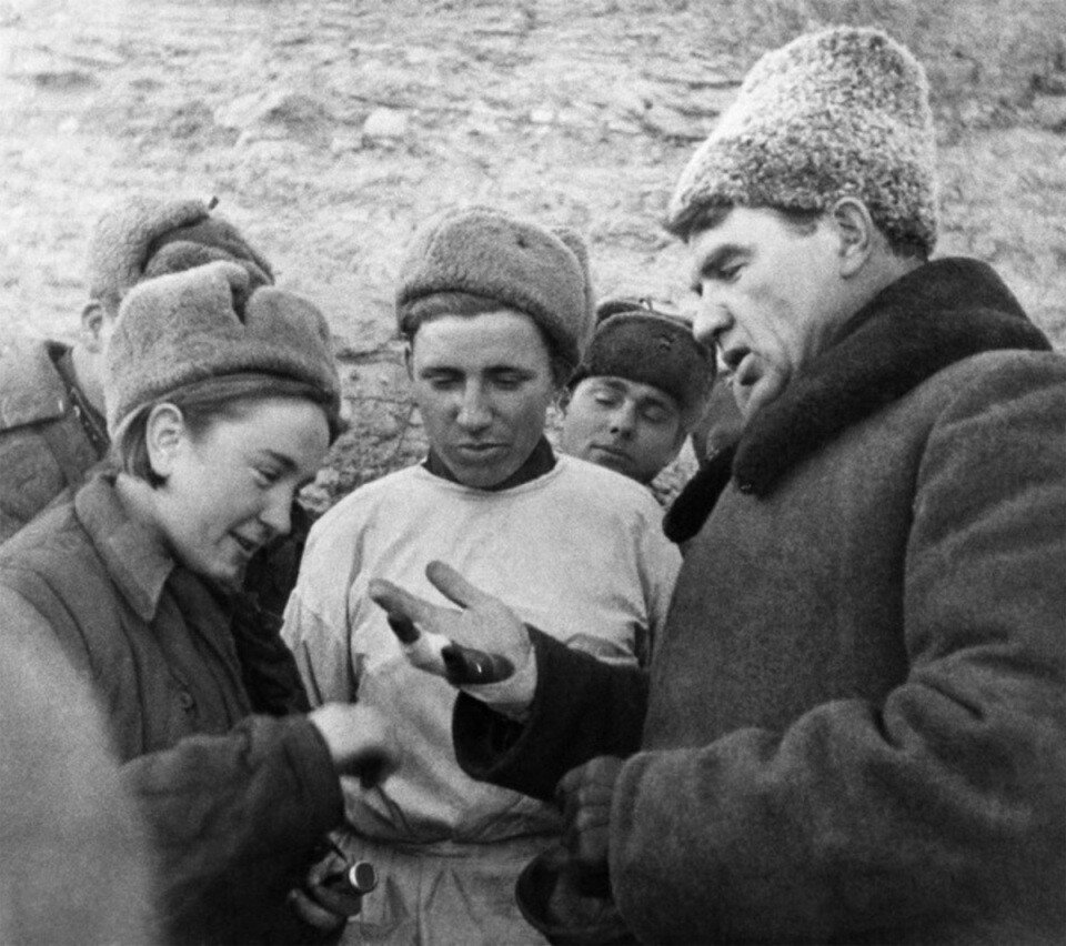 В.И. Чуйков (источник: https://clck.ru/34yjcb)