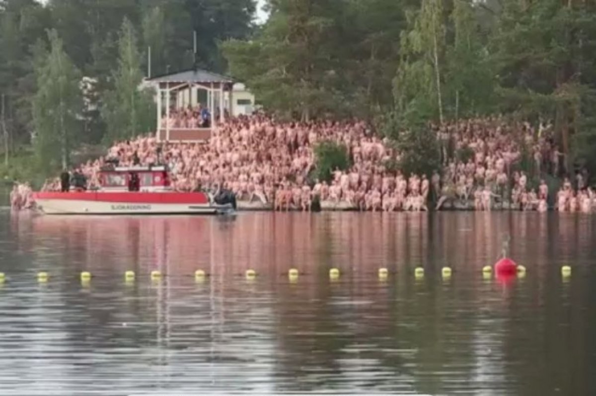    Фотоинсталляции содавались в нескольких локациях.