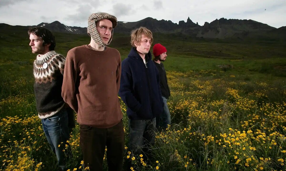 Первоначальный состав Sigur Rós в Исландии, 2009 год… (слева направо) Кьяртан Свейнссон, Йон Пор Биргиссон, Орри Палл Дирасон и Георг Хоульм. Фотография: Мик Хатсон/Редфернс.